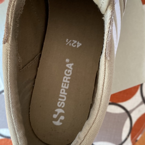 Superga, color block platform shoe, color is gray-fossil, and white. - Picture 5 of 10